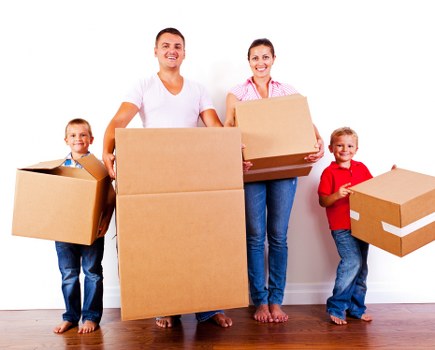 Man With Van Noakhill helping with a local home move
