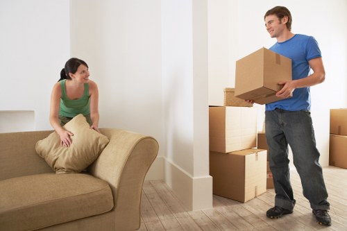 Planning a move with a suitable truck hire vehicle